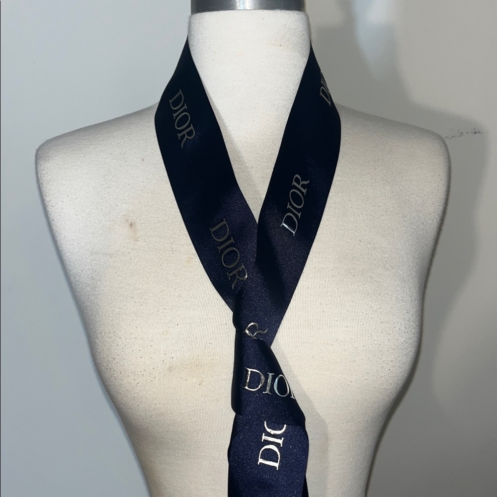 Dior - Picture 6 of 7